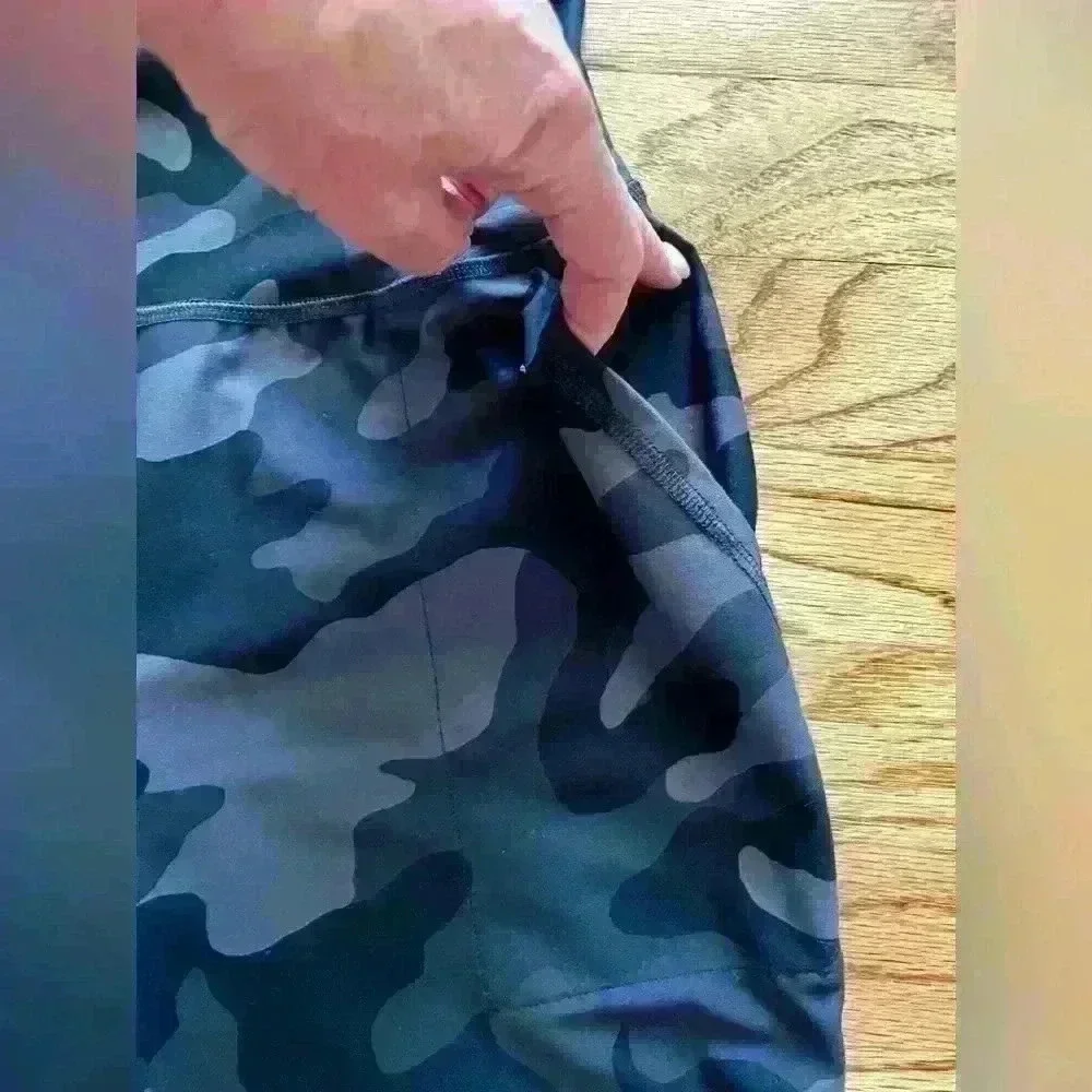 Old Navy Active Elevate High Rise Joggers Blue Camo Small